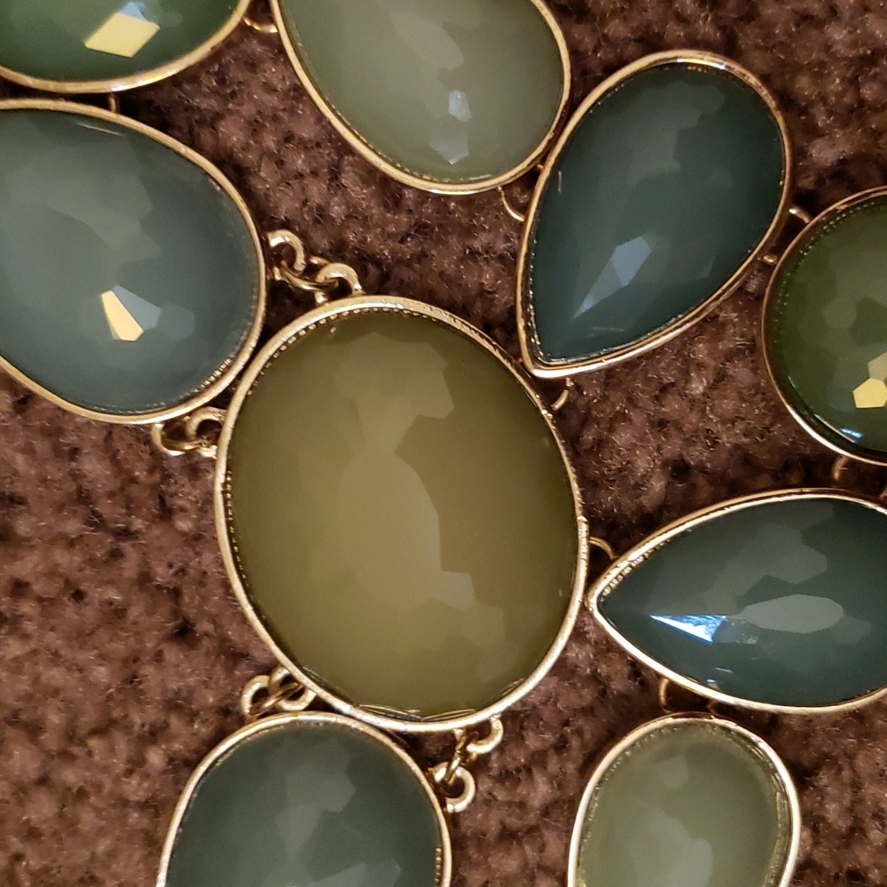 Necklace - Picture 4 of 4
